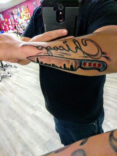 Tattoo Shop «Stained in pain tattoos», reviews and photos, 4211 N Milwaukee Ave, Chicago, IL 60641, USA