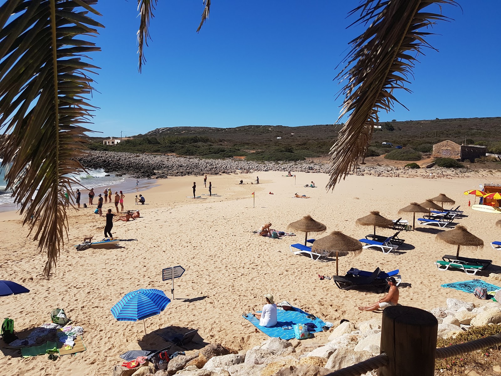 Foto di Praia da Ingrina - raccomandato per i viaggiatori in famiglia con bambini