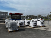 Pebble Market LLC - Photo 1 - Car repair in Jacksonville, FL, Jacksonville