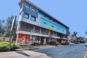 OYO Flagship Open Stay Residency image