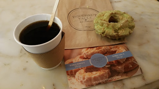 Donut Shop «Doughnut Vault», reviews and photos, 111 N Canal St, Chicago, IL 60606, USA
