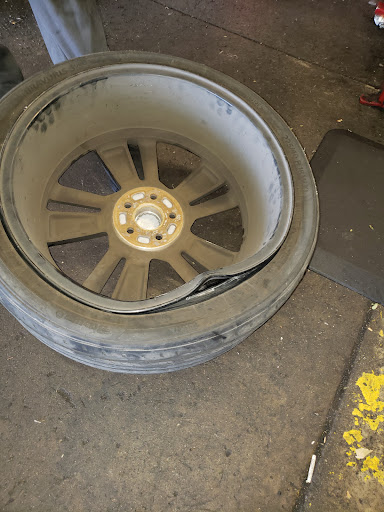Discount Tire & Service Centers - Corona image