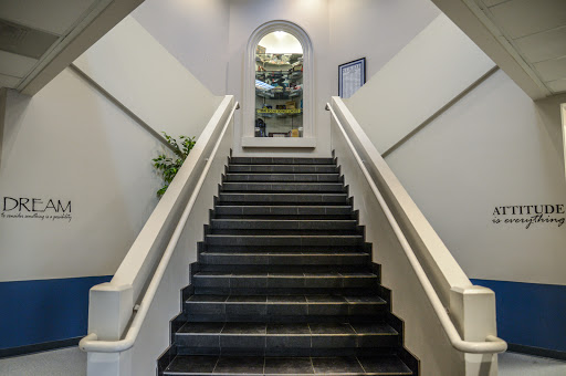 Vocational School «UEI College - Anaheim», reviews and photos