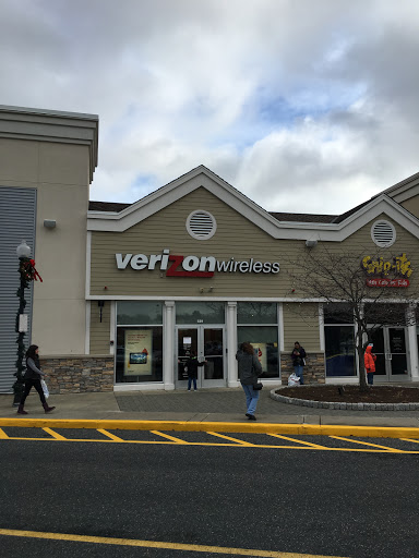 Cell Phone Store «Verizon», reviews and photos, 70 Worcester-Providence Turnpike, Millbury, MA 01527, USA