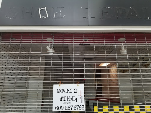 Shopping Mall «Burlington Center Mall», reviews and photos, 2501 Mt Holly Rd, Burlington, NJ 08016, USA