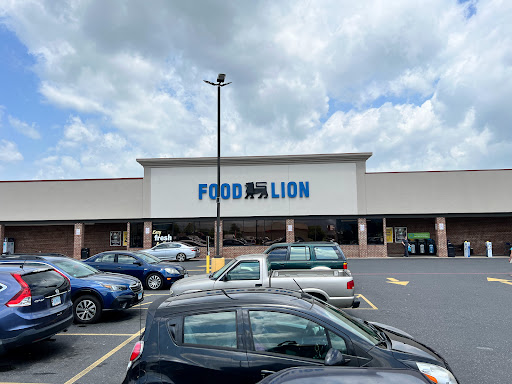 Food Lion, 14811 Spotswood Trail, Elkton, VA 22827, USA, 