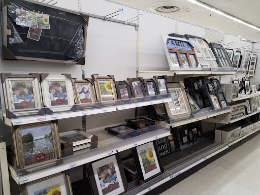 Discount Store «Kmart», reviews and photos, 2095 Rawsonville Rd, Belleville, MI 48111, USA