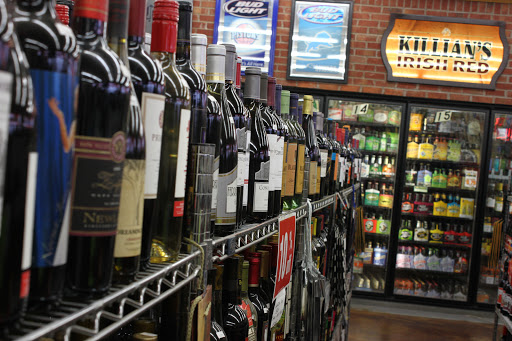 Party Store «Midway Party Store», reviews and photos, 4689 E Grand River Ave, Howell, MI 48843, USA