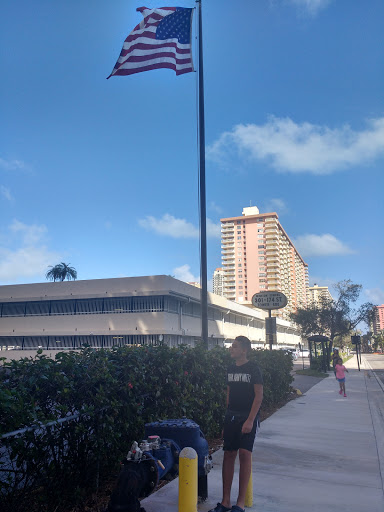 Clothing Store «Old Navy», reviews and photos, 3885 NE 163rd St, North Miami Beach, FL 33160, USA