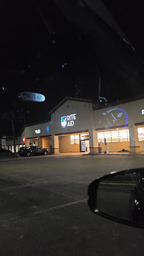 Donut Shop «Gladstone Donut House», reviews and photos, 169 E Gladstone St, Azusa, CA 91702, USA