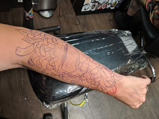 Tattoo Shop «Dead Gods Tattoo», reviews and photos, 11509 SW Pacific Hwy, Tigard, OR 97223, USA