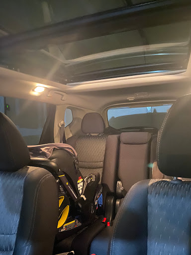 Nissan Dealer «Younker Nissan», reviews and photos, 3401 E Valley Rd, Renton, WA 98057, USA