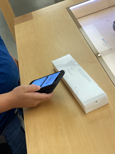 Computer Store «Apple Willowbrook Mall», reviews and photos, 2000 Willowbrook Dr, Houston, TX 77064, USA