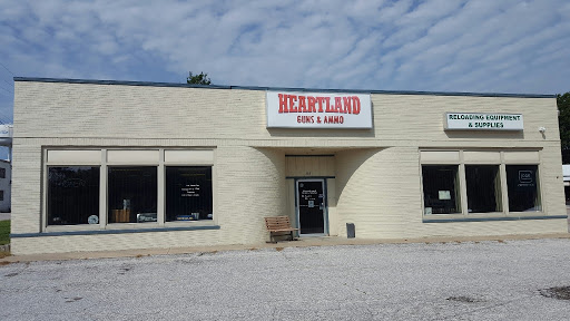 Heartland Guns & Ammo, 305 Luetkenhaus Blvd, Wentzville, MO 63385, USA, 