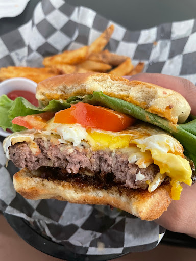 Restaurant «The Corner Bistro & Catering», reviews and photos, 200 Fountain Trce, Poquoson, VA 23662, USA