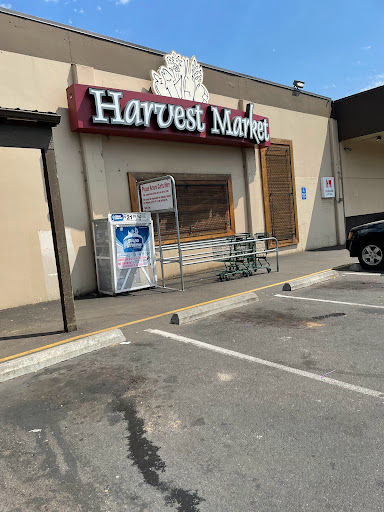 Grocery Store «Harvest Market Estacada», reviews and photos, 280 N Broadway St, Estacada, OR 97023, USA