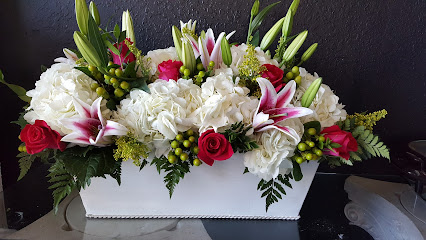 Designs By Newberry Flowers & Gifts