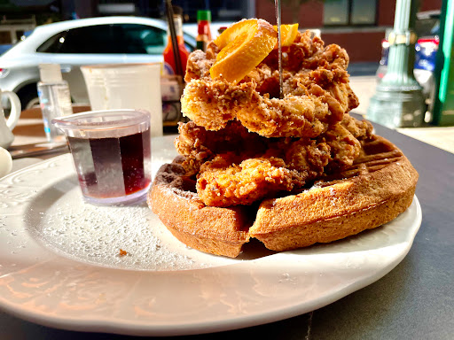 Grocery Store «Whole Foods Market», reviews and photos, 1210 NW Couch St, Portland, OR 97209, USA