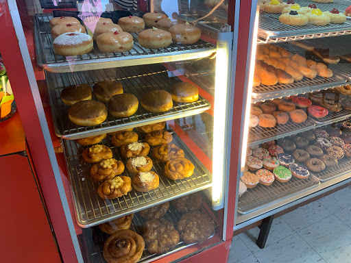 Donut Shop «Evergreen Donuts», reviews and photos, 20101 44th Ave W F, Lynnwood, WA 98036, USA