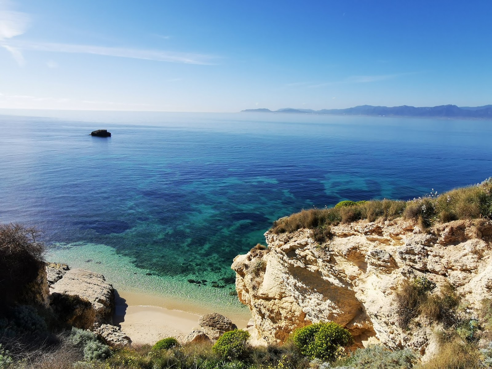 Zdjęcie Cala Bernat #alt_locality_no