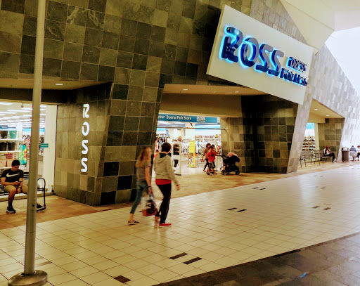 Clothing Store «Ross Dress for Less», reviews and photos, 8361 On the Mall, Buena Park, CA 90620, USA