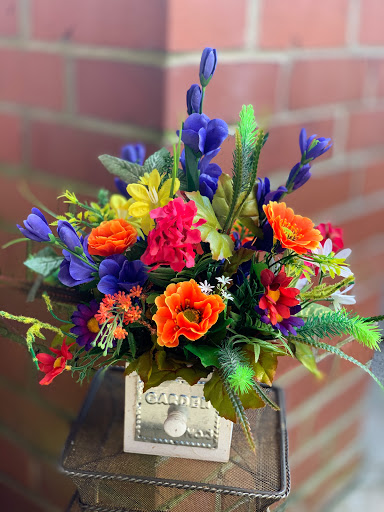 Florist «4 Ever Flowers», reviews and photos, 224 N 3rd Ave, Lewisburg, TN 37091, USA