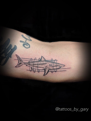 Explore kintsugi tattoo ideas, creative tattoo ideas in Hampstead, available at Lost Soul Collective