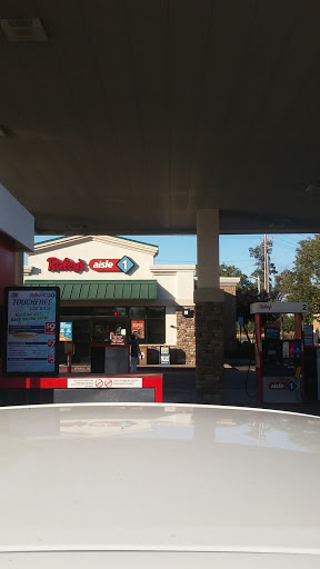 Gas Station «Aisle 1», reviews and photos, 10450 Twin Cities Rd, Galt, CA 95632, USA