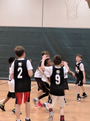 Recreation Center «Rakow Center», reviews and photos, 665 Barrington Ave, Carpentersville, IL 60110, USA