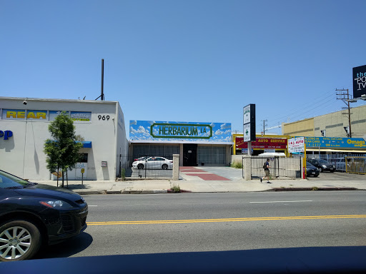 Shopping Mall «West Hollywood Gateway», reviews and photos, 7100 California Route 2, Los Angeles, CA 90046, USA