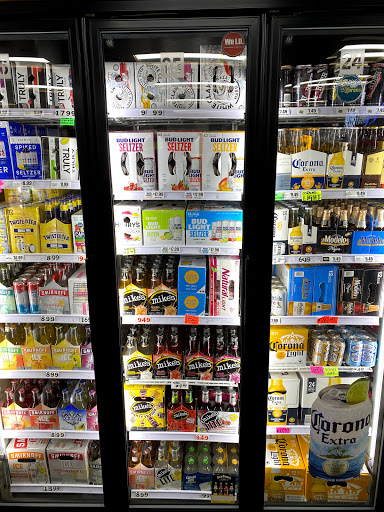 Liquor Store «Wine & Spirits», reviews and photos, 4530 S Reservoir Rd B, Aurora, CO 80015, USA