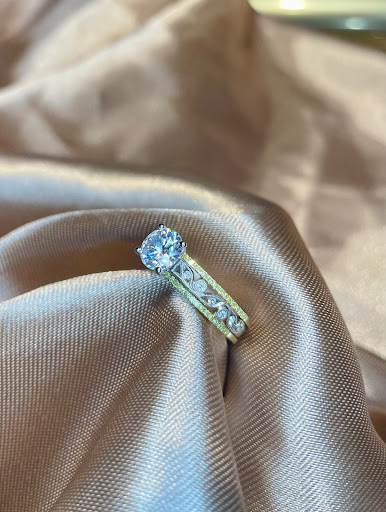 Jewelry Store «Dennis Jewelry», reviews and photos, 14701 San Pedro Ave, San Antonio, TX 78232, USA