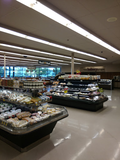 Grocery Store «Quality Food Center», reviews and photos, 4775 Whitman Ln SE, Lacey, WA 98513, USA