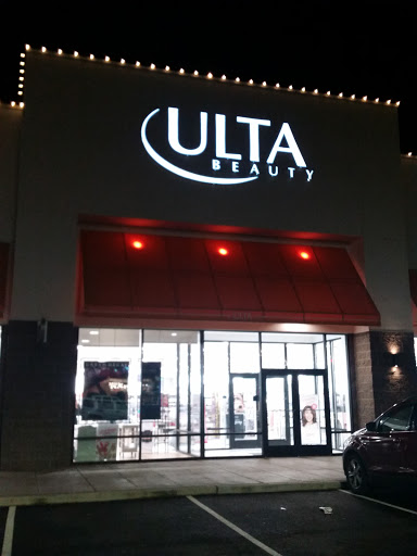 Hair Salon «Ulta Beauty», reviews and photos, 11066 Pacific Ave NW a, Silverdale, WA 98383, USA