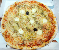 Photos du propriétaire du Pizzas à emporter Pizza Artisanale - Distributeur 24/7 - Best Of Pizz' à L'Horme - n°10