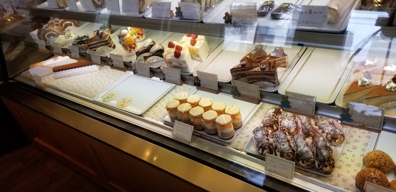 ホルン 愛媛県松山市和泉南 洋菓子店 グルコミ