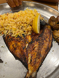 Photo n°62 de Hadramaout - Le Restaurant Yemenite Champs Elysées à Paris ()