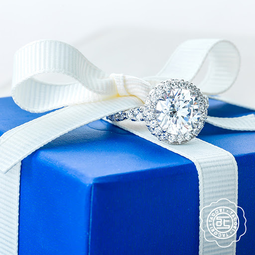 Jewelry Store «Nasr Bros Jewelers Fairview», reviews and photos, 199 Town Pl, Fairview, TX 75069, USA