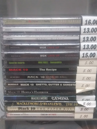 Collectibles Store «The Exchange», reviews and photos, 3225 Cleveland Ave NW, Canton, OH 44709, USA