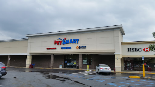 Pet Supply Store «PetSmart», reviews and photos, 369 Tarrytown Rd, White Plains, NY 10607, USA