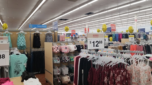 Discount Store «Walmart», reviews and photos, 206 US-1, Falmouth, ME 04105, USA