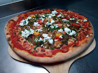 Pizza du Pizzas à emporter Nulle Pizz'Ailleurs à Genay - n°20