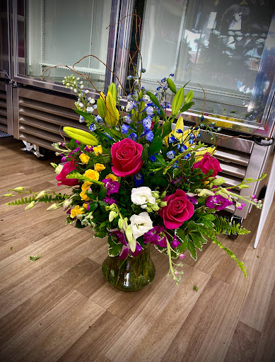 Florist «Flowers Of Marietta», reviews and photos, 1100 Johnson Ferry Rd #250B, Marietta, GA 30068, USA