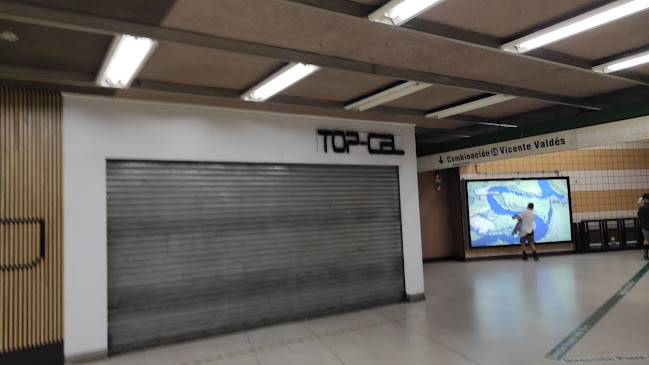 Opiniones de Topcel Accesorios para Celulares Metro Manquehue en Las Condes - Tienda de móviles
