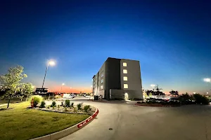 Homewood Suites by Hilton DFW Airport South image