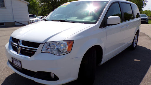 Used Car Dealer «Tom Sparks Auto», reviews and photos, 216 S 1st St, DeKalb, IL 60115, USA