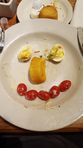 American Restaurant «Cracker Barrel Old Country Store», reviews and photos, 104 Travel Center Blvd, Dublin, GA 31021, USA