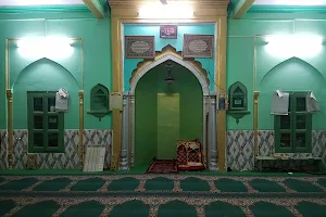 Kashmiri Jama Masjid image