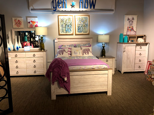 Furniture Store «Ashley HomeStore», reviews and photos, 9027 E 71st St, Tulsa, OK 74133, USA