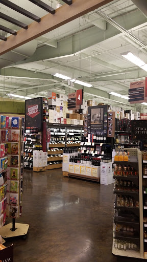 Wine Store «Total Wine & More», reviews and photos, 394 N Moorpark Rd, Thousand Oaks, CA 91360, USA